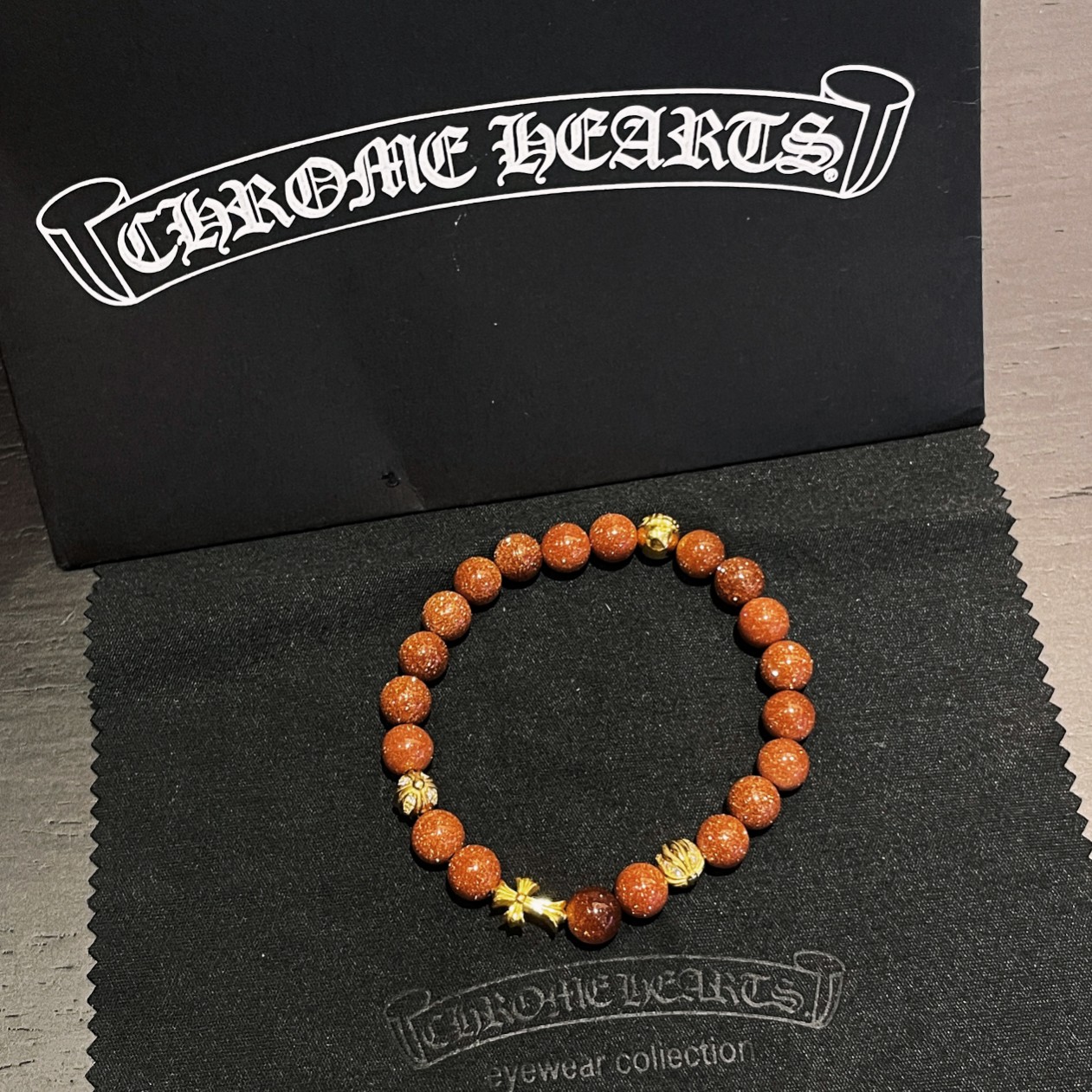 Chrome Hearts 남홍 사금 세팅 크로스 팔찌｜925 실버