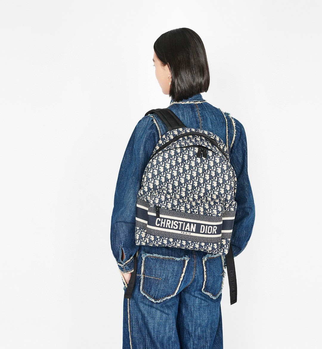 DiorTravel Backpack  M6104STZQ_M928 35 x41x15 cm